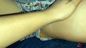 omg, desi indian pregnant stepmom getting her pussy fingered first time 😍