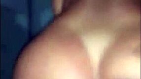 morena gostosa dando o cu amador