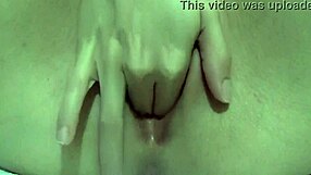 I squirt pussy juice in close up orgasm during masturbation