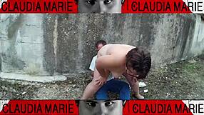 Impossible Positions to Lick Big Ass Pussy on the Street Until She Cums from Pleasure