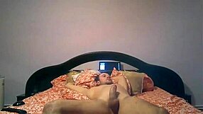hey, this couple's goin' wild on webcam with blowjob n' fuckin'...
