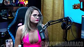 Bruna Carlos detailed walk for Ruan, making him horny for doggystyle in the shack