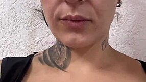 Sweaty gym session ends with gapping, farting, and more