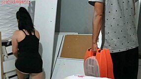 amateur seduces installer, pays with blowjob in shop