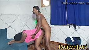 Japanese amateurs make porn while climbing tree, cum in pussy after oral