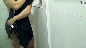 Neighbor Saw Me Bathing And Gave Blowjob