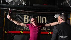 Le Vampire De Berlin Dark Avec Nicholas Bardem In Gay Kissing And Bareback Assfucking