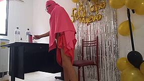 i interview indian woman flashing her dry dark pussy on birthday