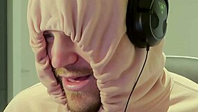 Hey, hero cummy, what's with the biggest plot hole in uncensored academia?