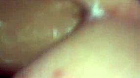 amateurs use huge dildos for amazing homemade fucking view