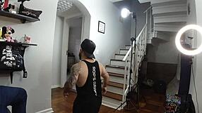 After 30 years of porn, uncle finally fucks big-assed niece