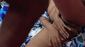 Desi Bhabhi Fucking Hard?