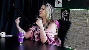 Raphaela Savanah Records Boyfriend In Cuckold Sex