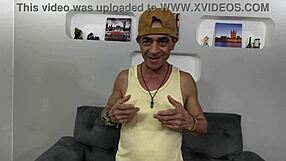 After 30 years of porn, uncle finally fucks big-assed niece