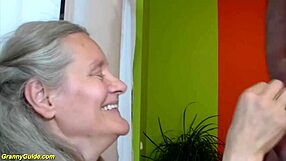 92-letnia babcia opanowuje deepthroat z łatwością
