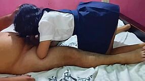 esta es mi alumna latina callada, me ayudas a hacerla GEMIR con creampie