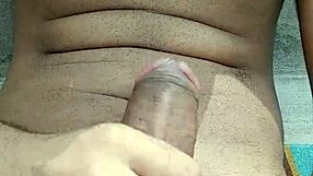 Indian gay boldly fucks big cock in public