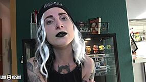 i'm in an exhibitionism challenge with lou nesbit and lia louise