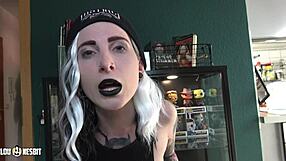 i'm in an exhibitionism challenge with lou nesbit and lia louise