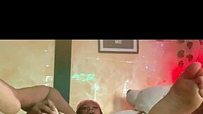 anitawetpussy screamed so loud she turned on the water tap 😱