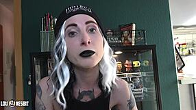 i'm in an exhibitionism challenge with lou nesbit and lia louise