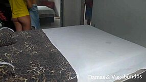 Yo, watch esposa Pricila Diabinha show cuckold hubby Leo Ogro how to get pounded! 😈