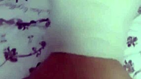 爱鸟公主-妹妹的屁股真会扭 翘高高的让哥哥享受 with wet asian bent over doggystyle 1on1 feet pussy young 18+ bareback cock