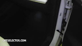 Veronica Leal succumbs to anal pleasure in the office!