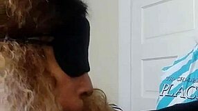 Meechie, tåler du denne monsterkuken i dyphals?