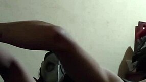 come mi cuca y después cogemos con máscaras