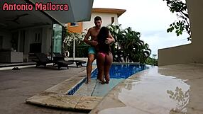 Thai bombshell picked up