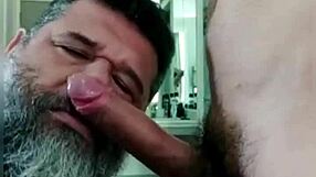 Mototaxi driver gets sucked in a hotel room during bareback gay encounter.