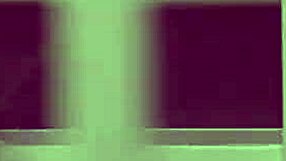 i feel this cougar's asshole gaping from big black cock toys in european scene