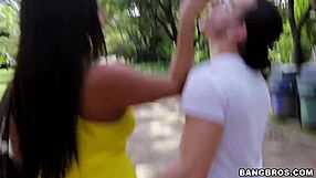 Pelacur Kolombia tetek gede