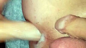 love how my ass pulsates with the toy, but can it handle more?