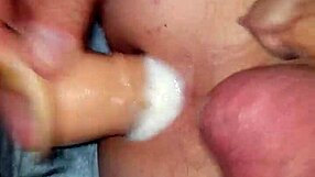 love how my ass pulsates with the toy, but can it handle more?