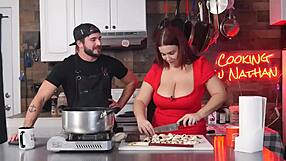 I'm Always Horny In The Kitchen With Big Tits 😏