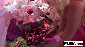 Britney amber finds a christmas gift under the tree perfectly sized for her ass