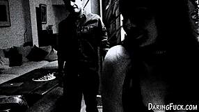 Si comel brunette glam dalam stoking lingerie kena korek batang raksasa 😍