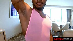 Maid's Cleaning Skills Earn Her A Big Tip