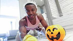 Maid's Cleaning Skills Earn Her A Big Tip