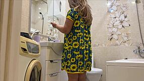 Stepmom took off her robe and put her ass in the toilet... oops?