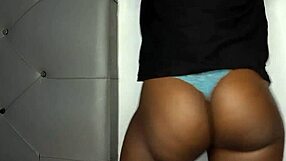 morena latina ebony con delicioso culo grande, joven 18+ amateurs
