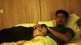 mi hermanastro me mete su pene en la boca, no tuvo piedad con mi boquita y me la lleno de leche tratandome como su putita.