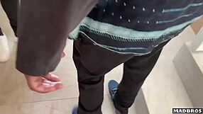 Caught on camera: amateur wife's steamy interracial affair