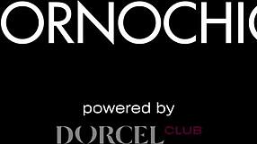 Jade Laroche blindfolded explores new fantasies with blowjob and cum on tits