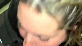 como me gusta chuparla y llevarla al fondo de mi garganta y que me de toda la lechita