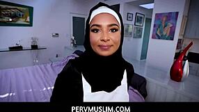 hot muslim teen in hijab ready to fuck