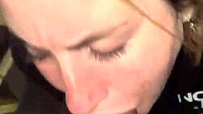 como me gusta chuparla y llevarla al fondo de mi garganta y que me de toda la lechita