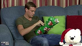 Gorgeous gay ryan raz masturbates big cock